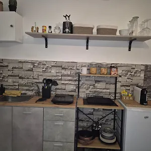 https://a-casuzza-palermo-90142.palermohotels.org