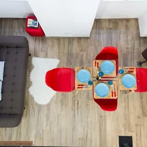 https://miniloft-rosso-mini-loft-sanremo-centro-wifi-aria-condizionata.hotelitalianriviera.com